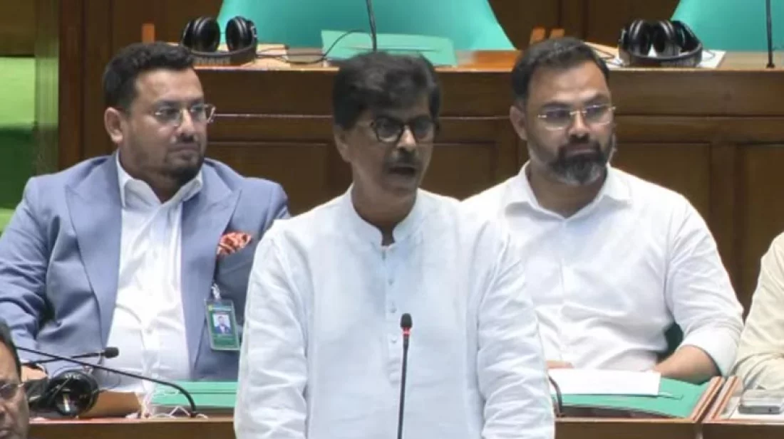 চাহিদা অনুযায়ী সারের কোনও ঘাটতি নেই